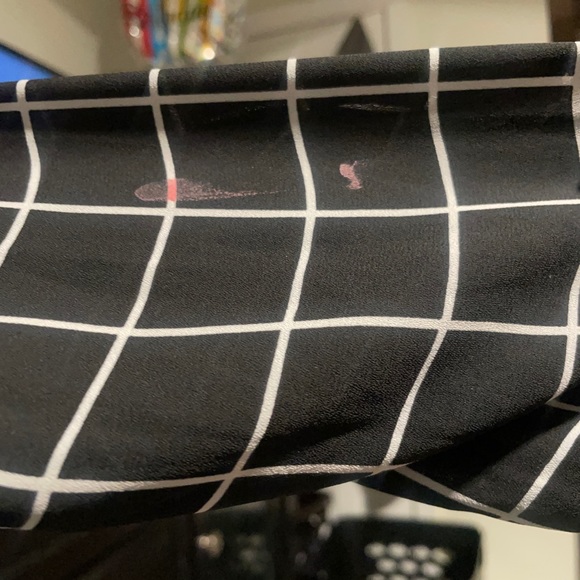 Express grid pattern button up - Picture 4 of 4